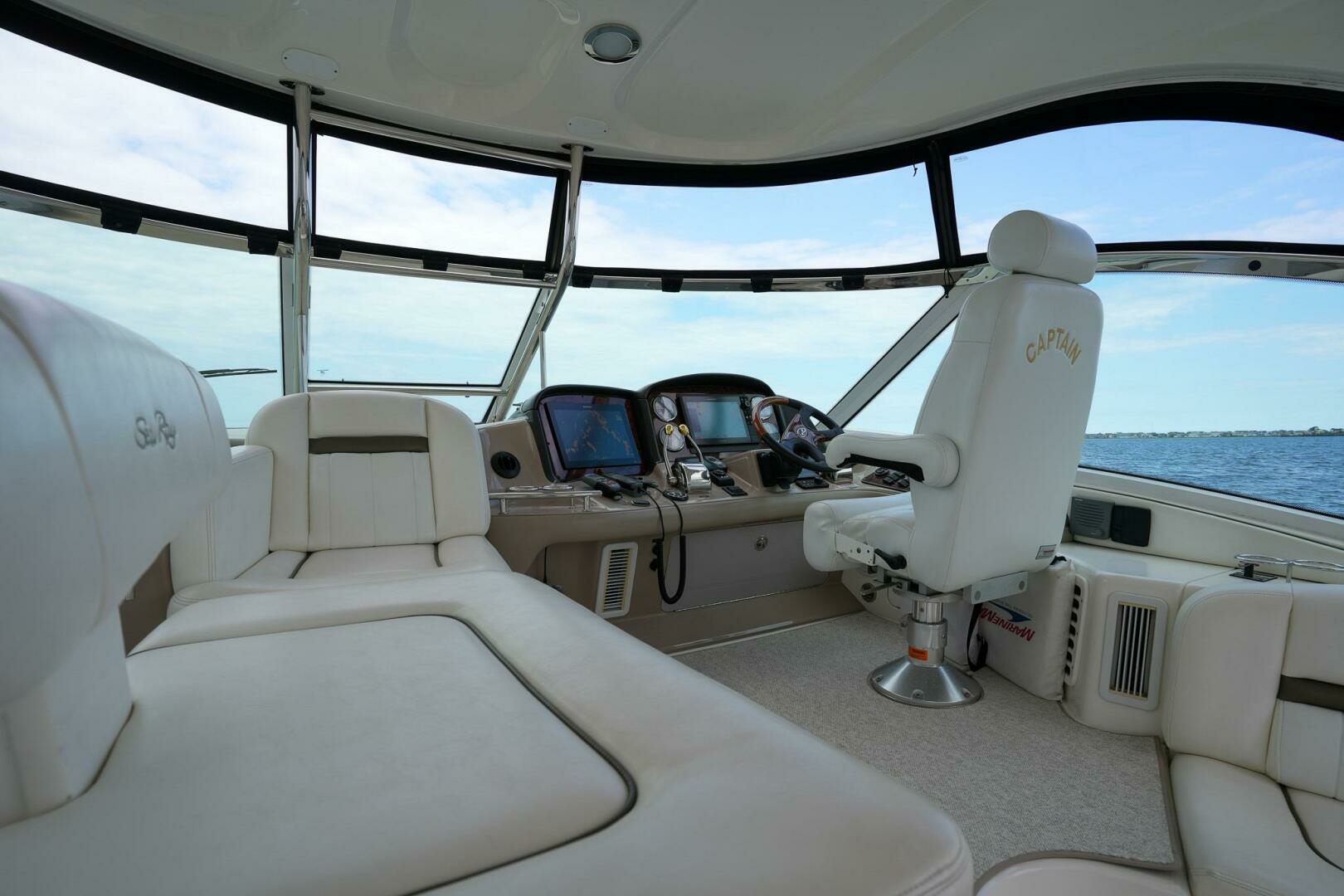 2006 Sea Ray 52 Sundancer - Image 24