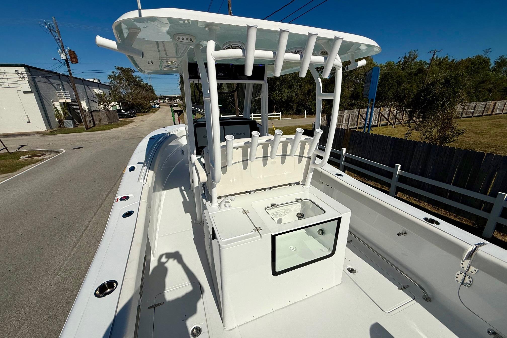 2026 Sea Hunt Gamefish 30 Coffin Box boat, featuring a spacious deck and modern design.