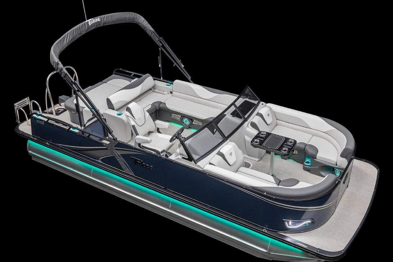 2026 Tahoe Pontoon LTZ Versatile Rear Bench Windshield