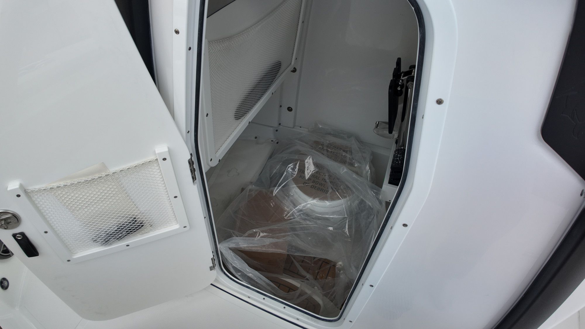 2027 Sea Hunt Ultra 265 SE - 42