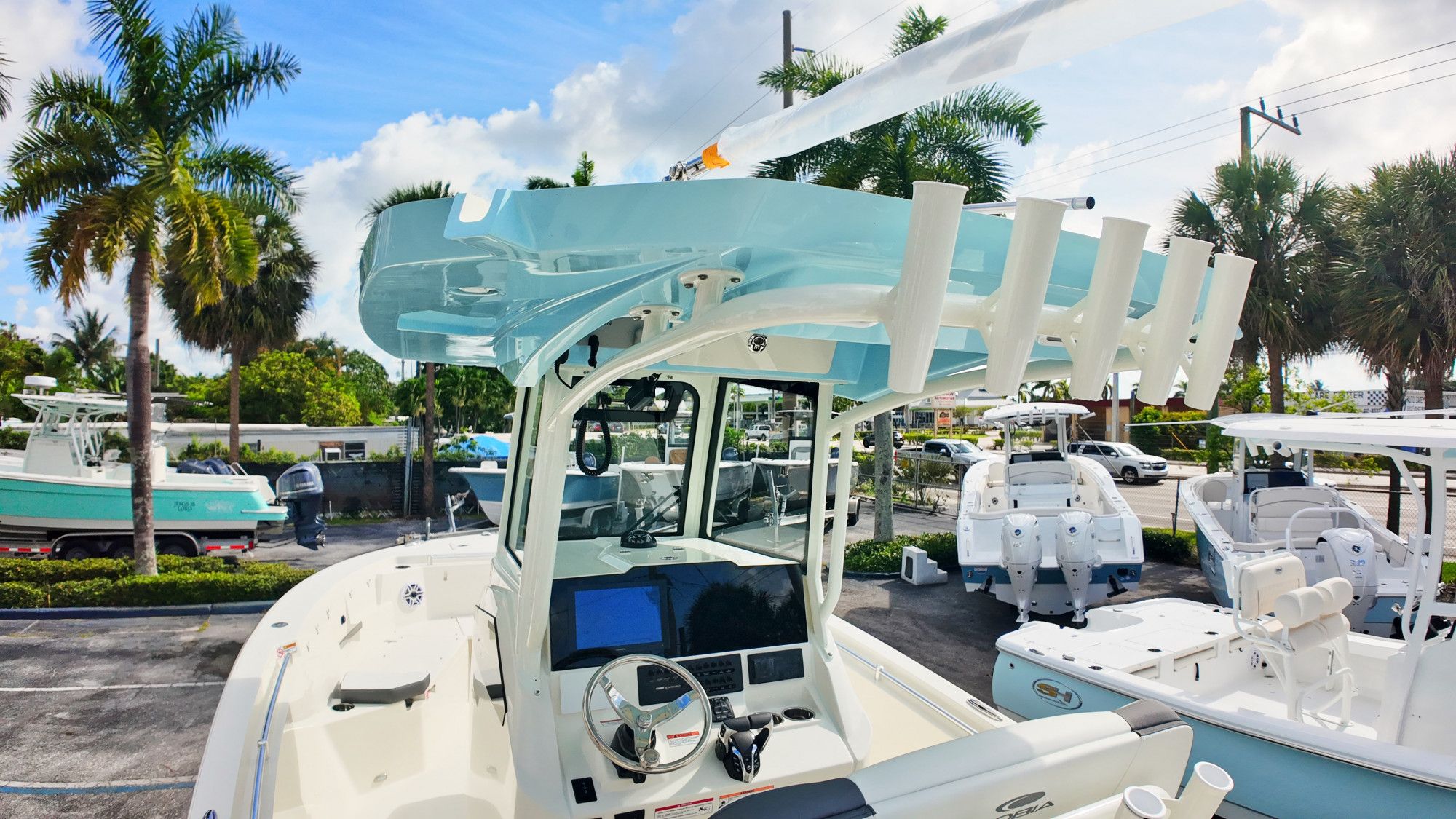 2027 Cobia 245 Center Console - 16
