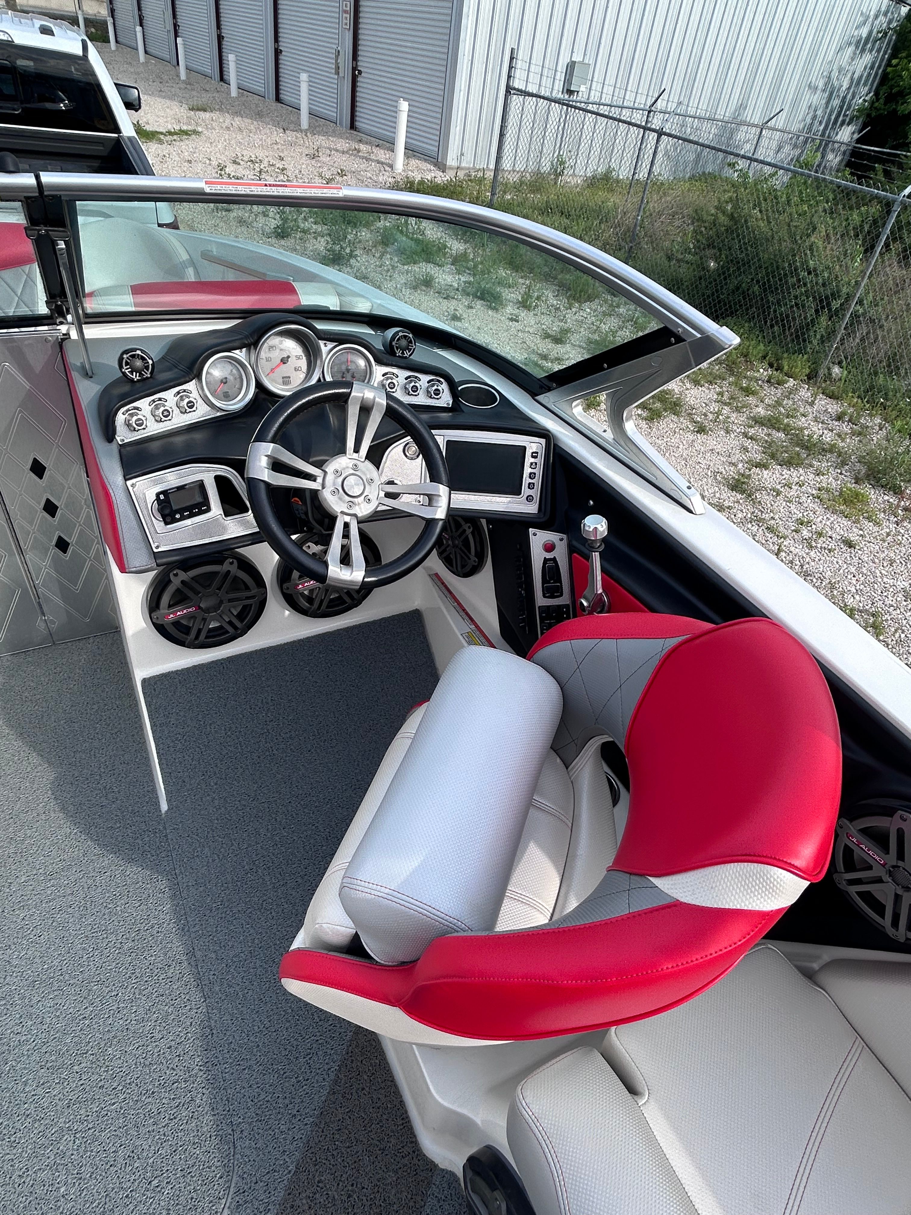 2015 MasterCraft X23 - 7