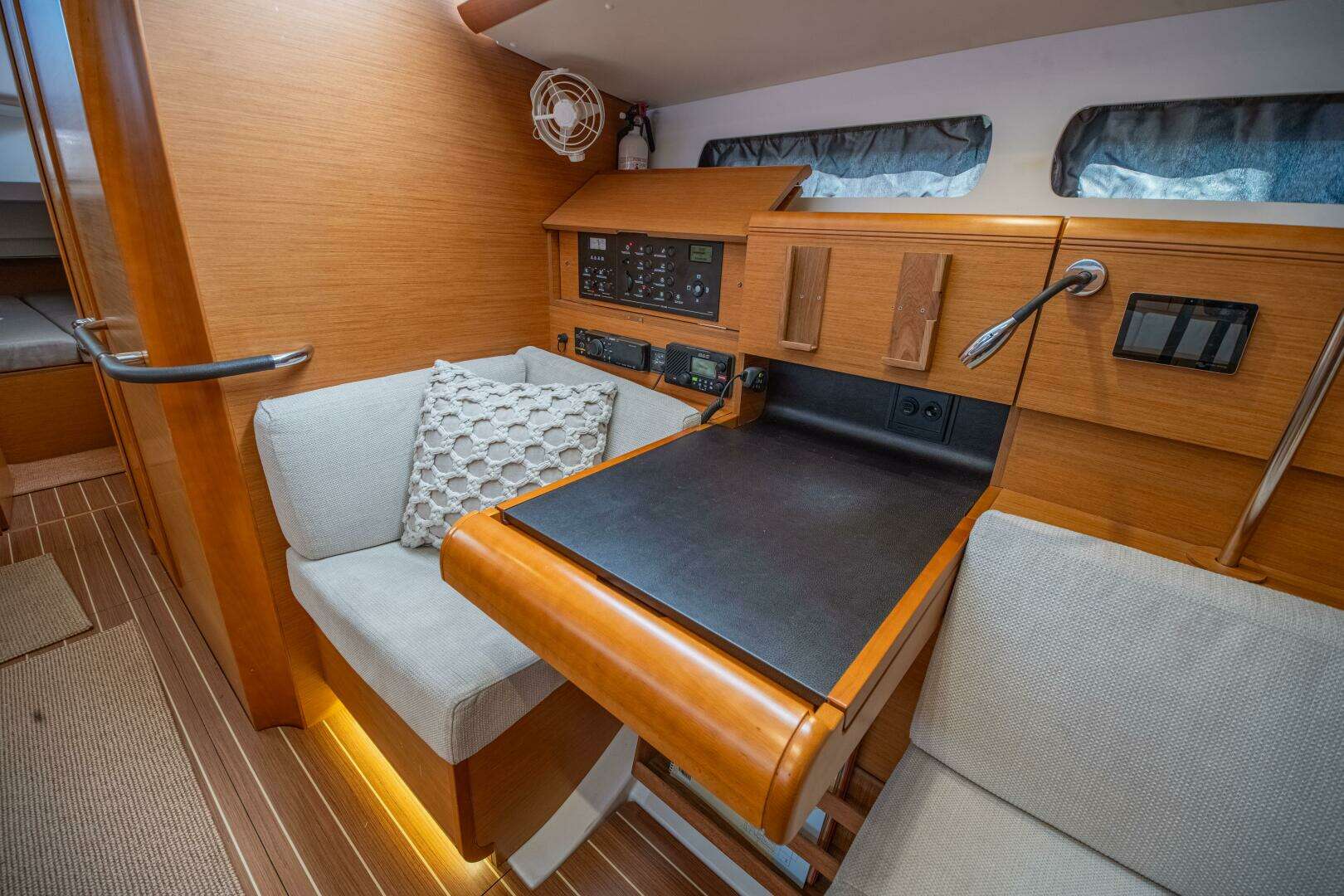 2016 Jeanneau 439 - Image 62