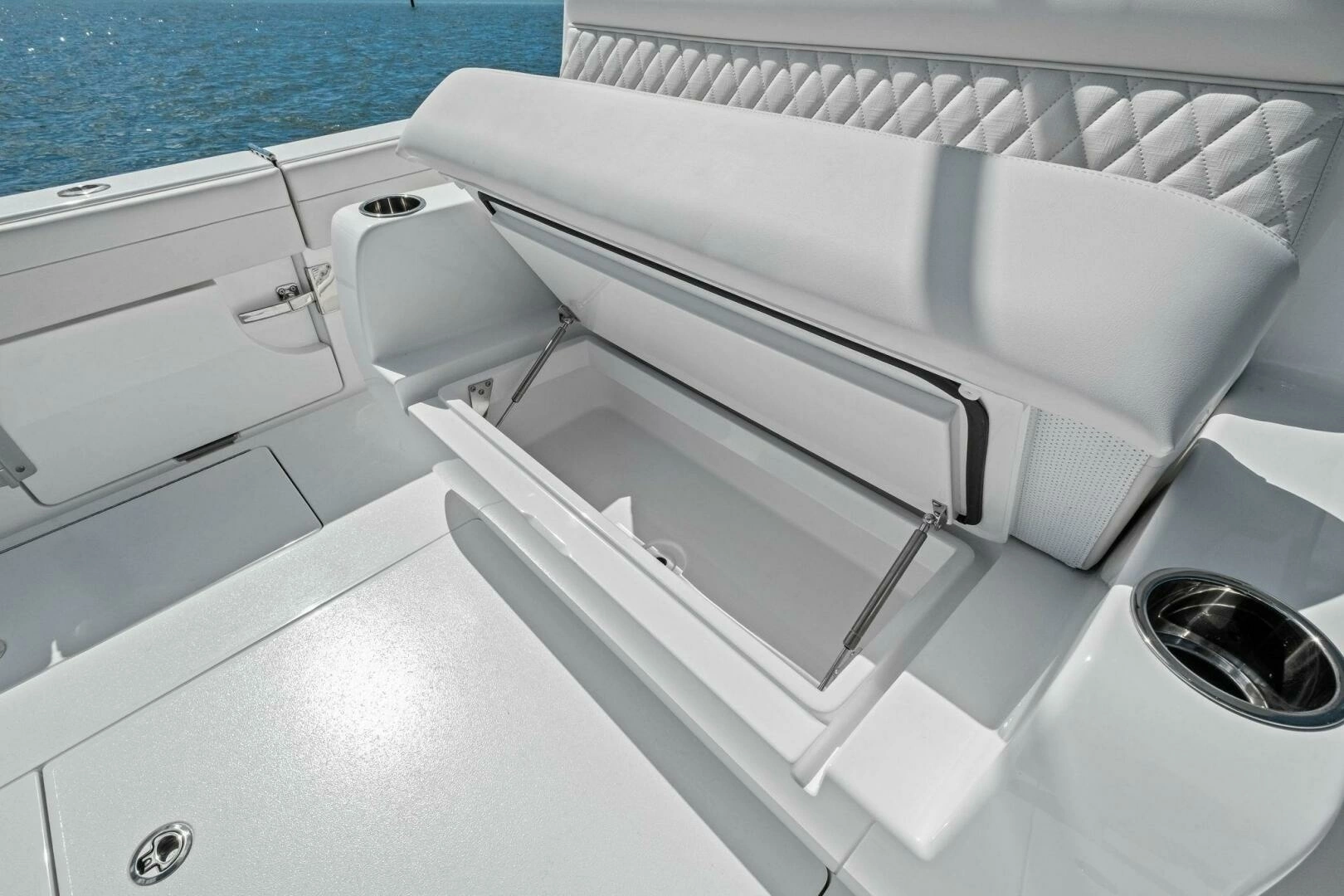 2026 Valhalla Boatworks V-37 - Image 40