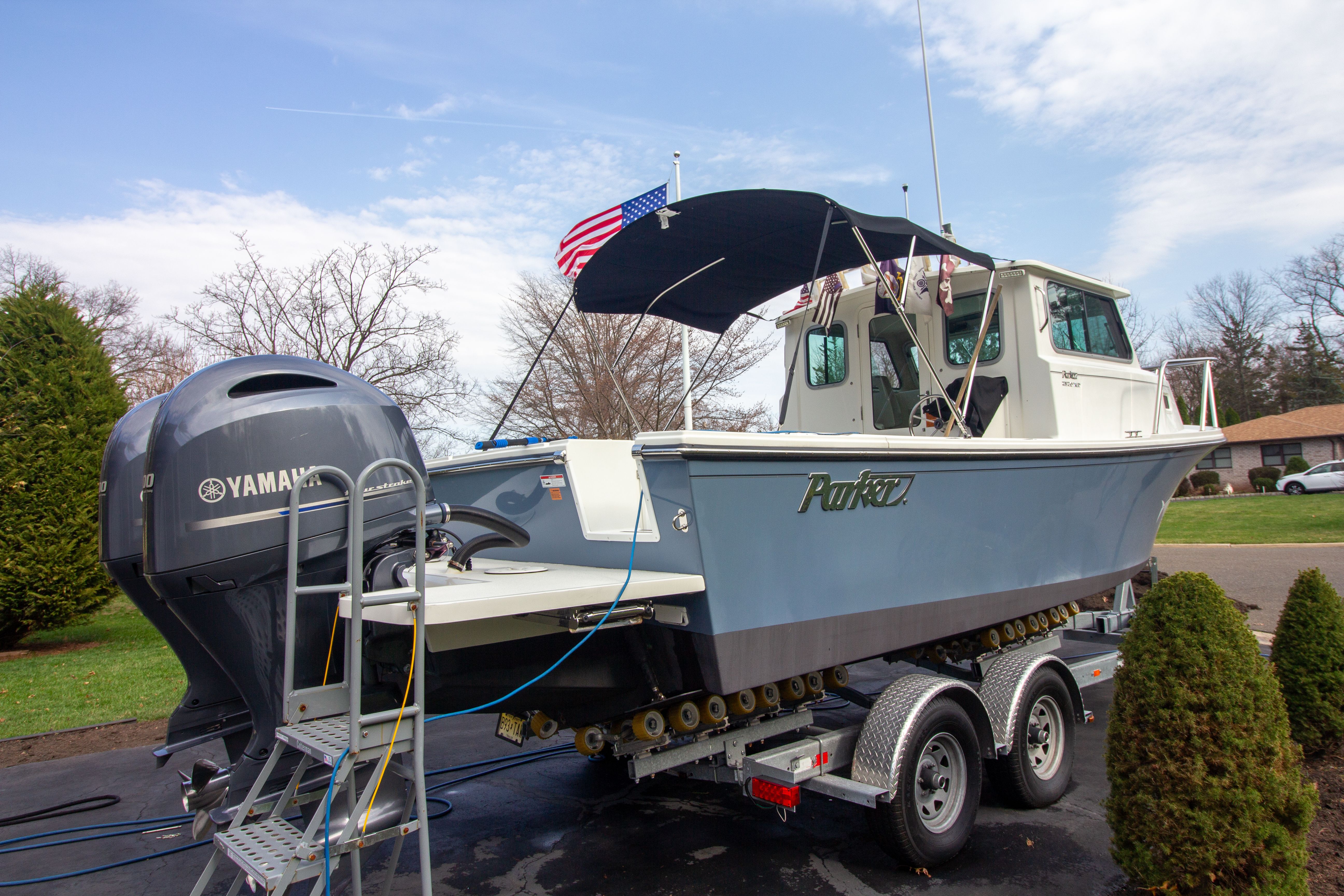 Parker 2520 XLD Sport Cabin 2022 on trailer with Yamaha engine.