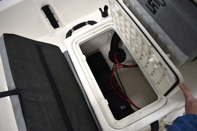2025 Carolina Skiff E20 JVX Center Console - 28