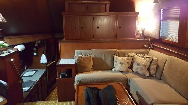 1986 Hatteras Sportfish - 4
