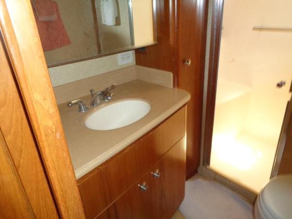 2004 Tiara Yachts 4400 Sovran - 41
