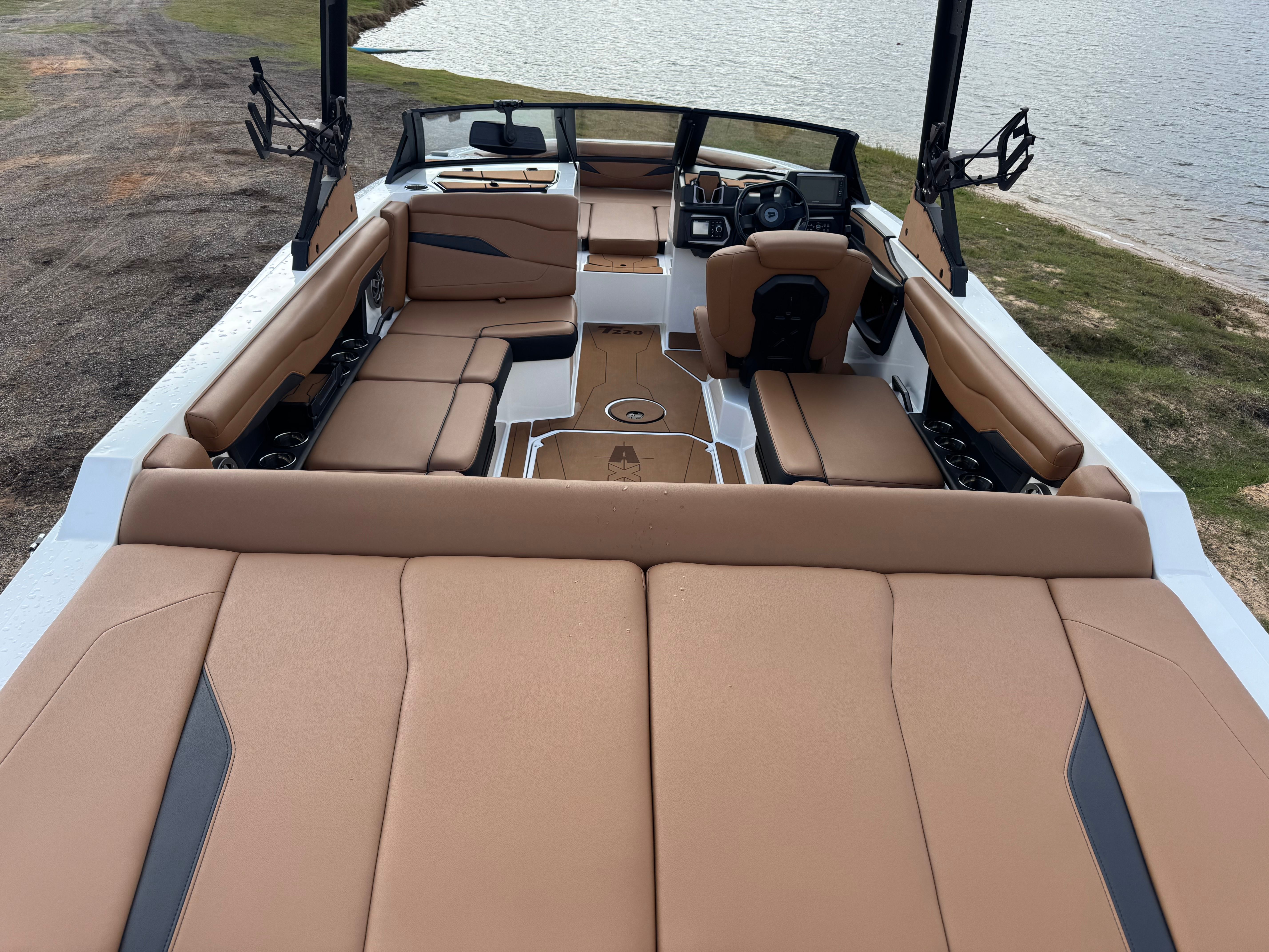 2023 AXIS T220 - Image 32