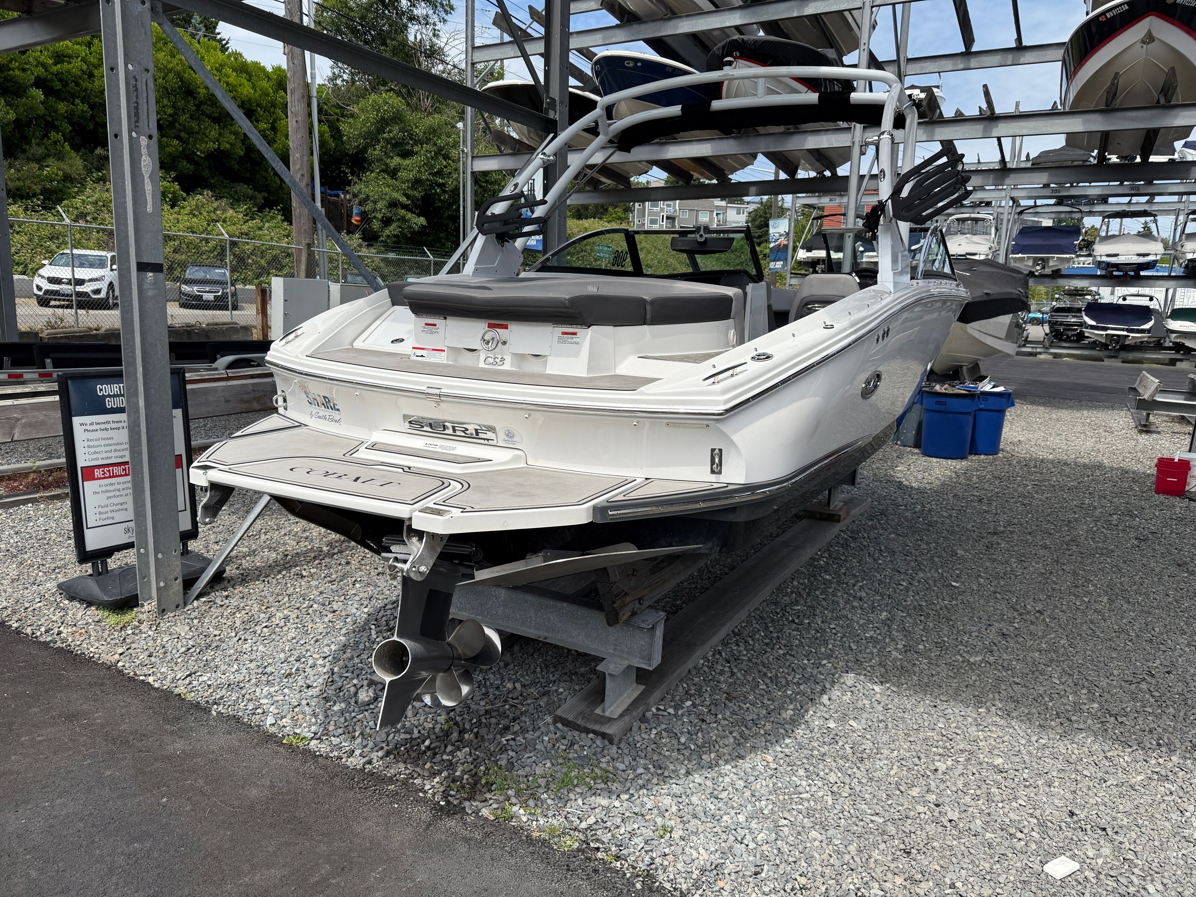 2023 Cobalt CS23 Surf - 10