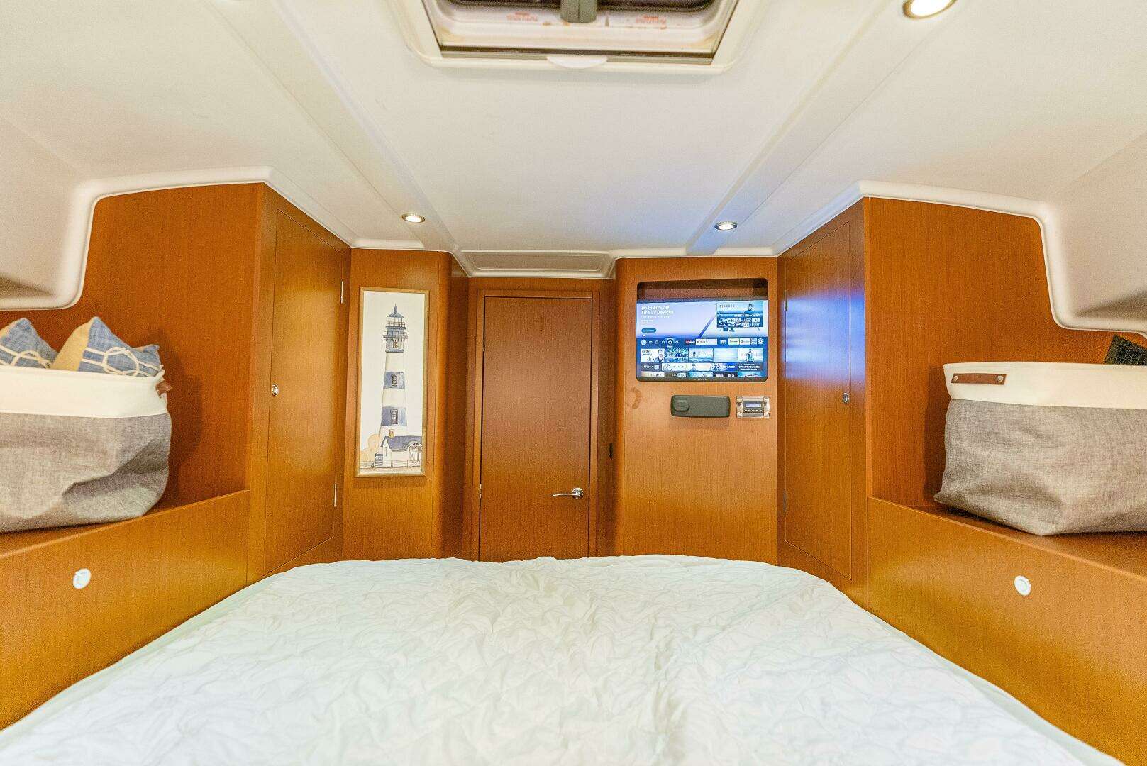 2015 Beneteau Swift Trawler 34 - Image 29