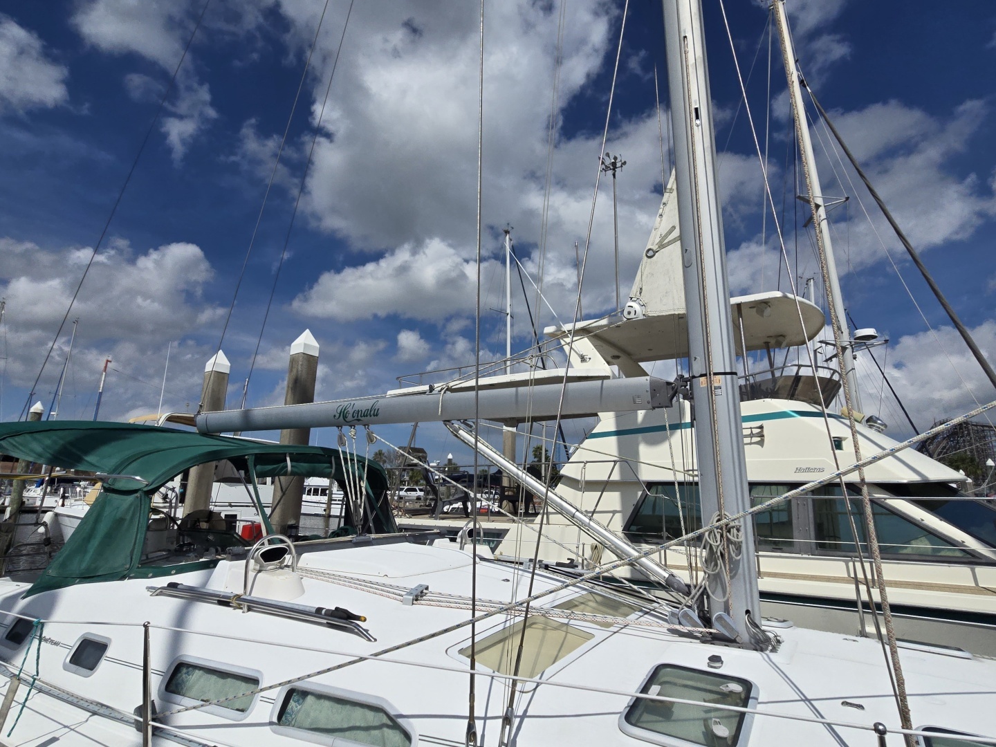 2004 Beneteau 423 - Image 16