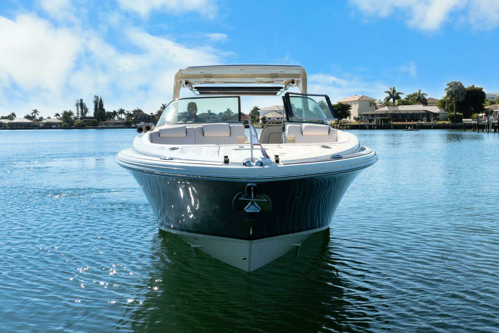 2021 Chris-Craft Launch 35 GT OB - Image 4