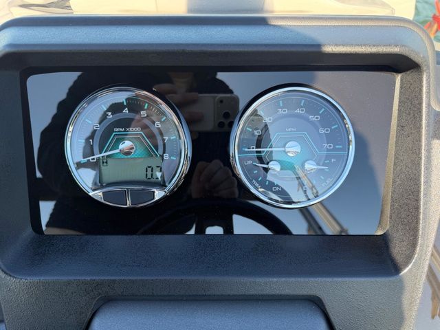 2026 Tahoe 2585 Cascade QL - 25