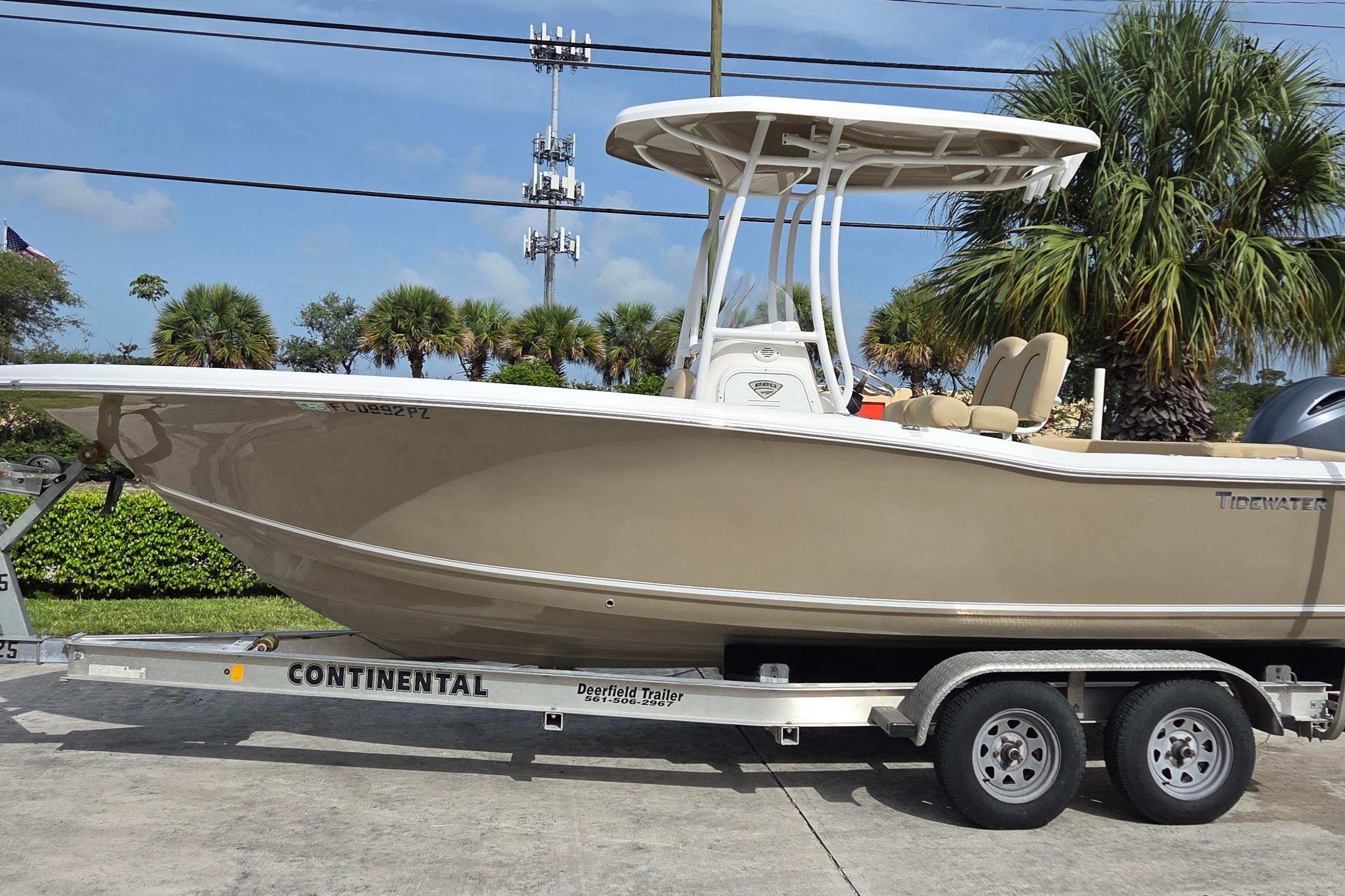 2015 Tidewater 220 LXF