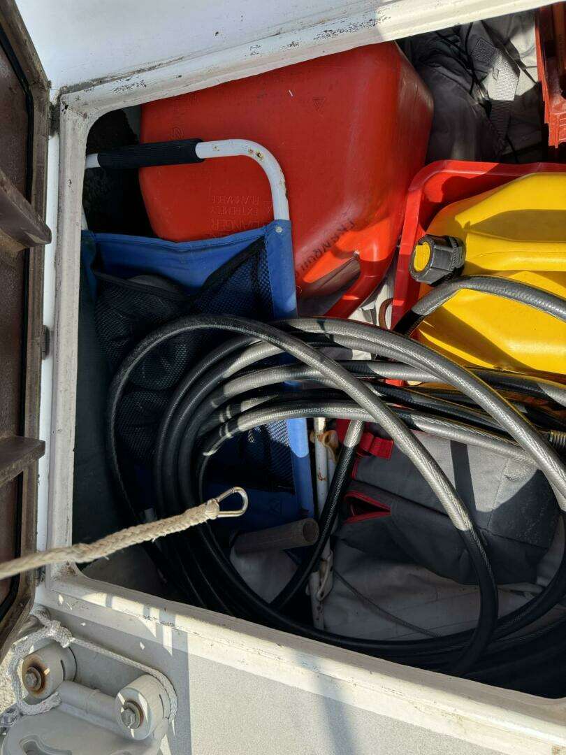 2009 RM Yachts RM1050 - Image 33