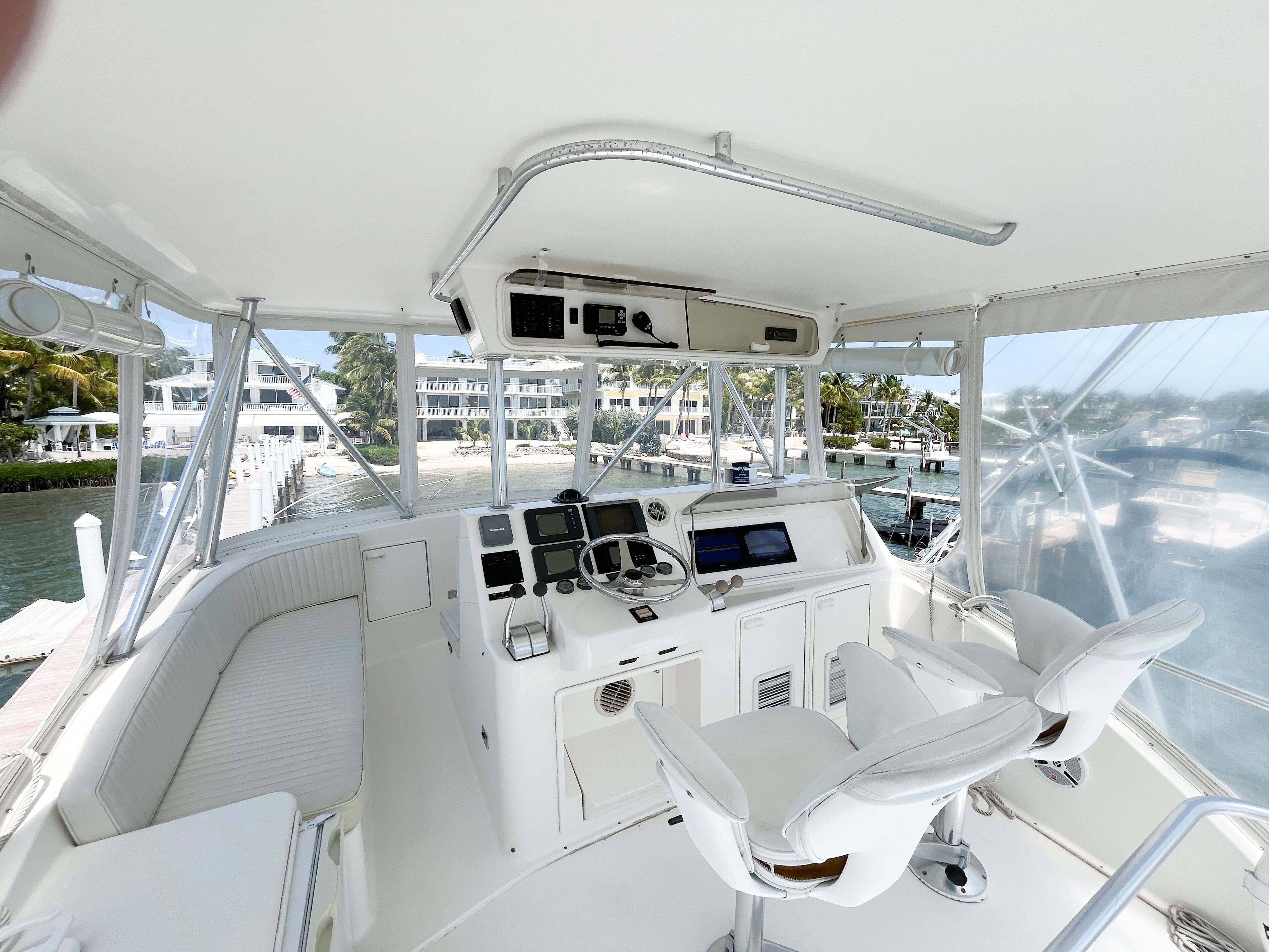 2002 Ocean Yachts 48 Super Sport - 23