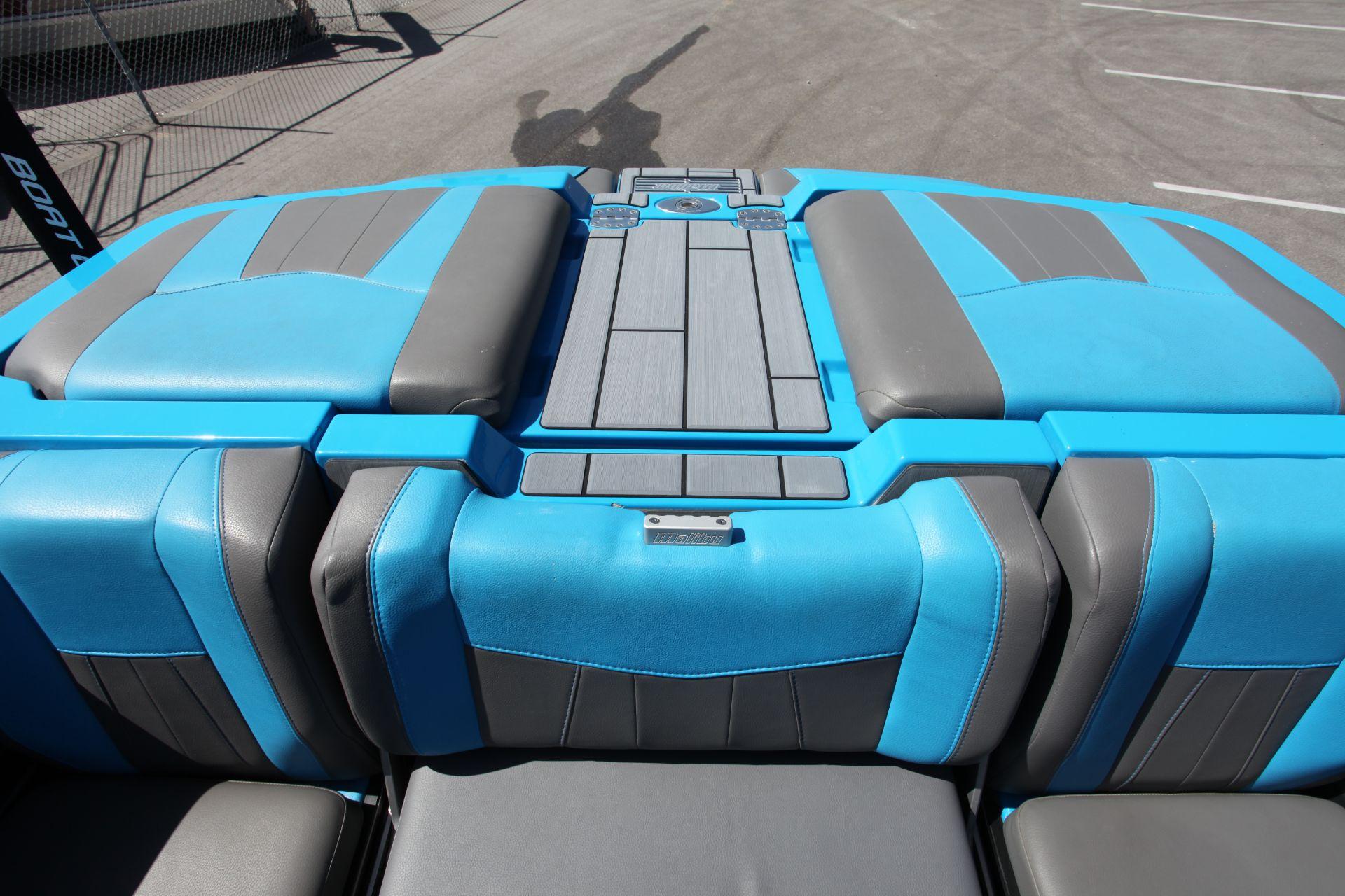 2021 Malibu Wakesetter 23 MXZ - 14