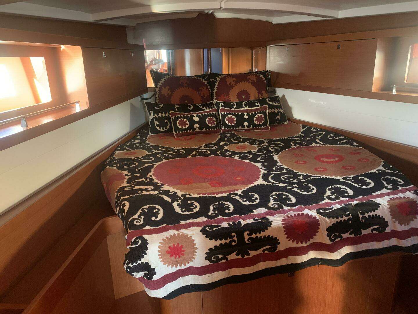 2014 Beneteau 45 - Image 18