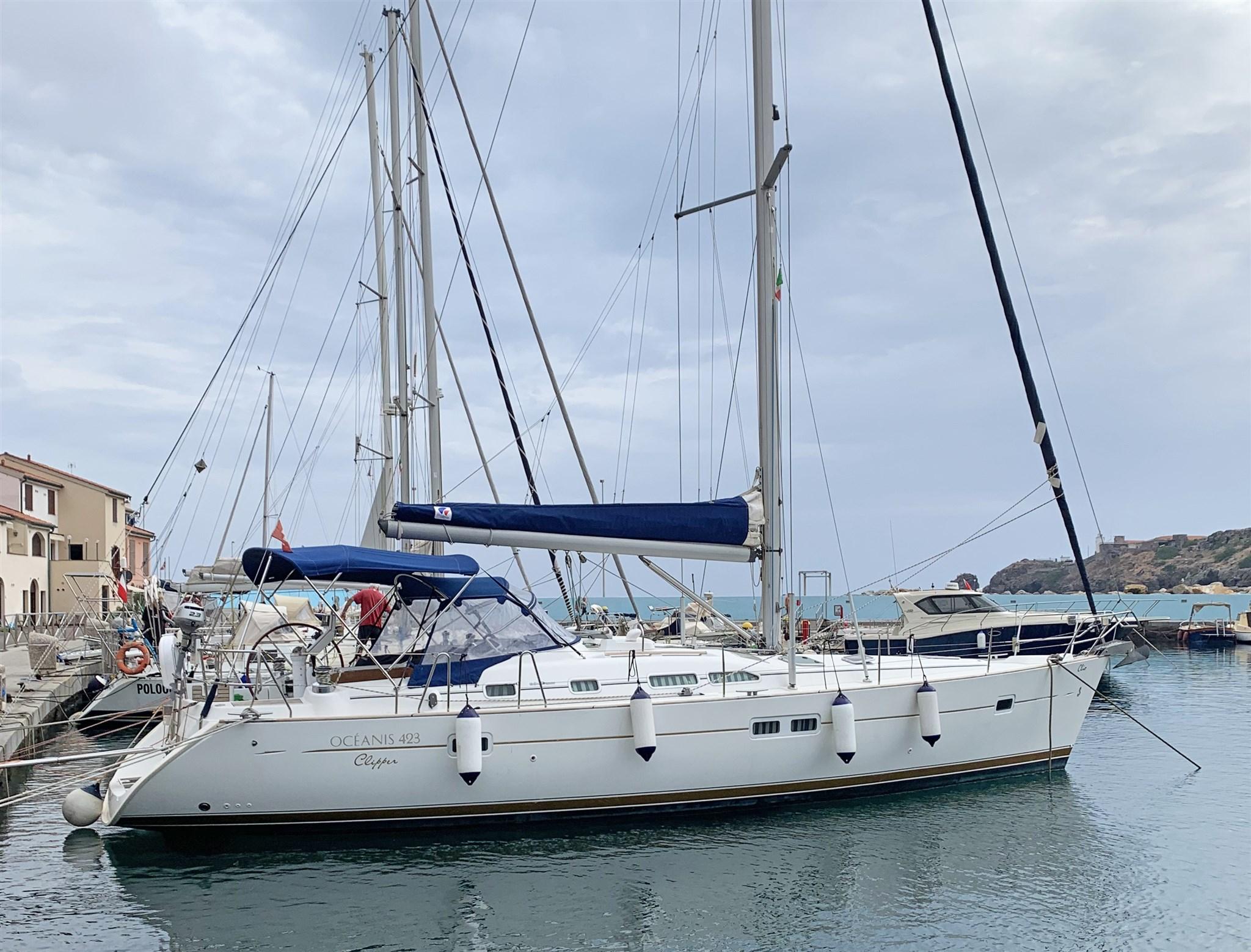 2004 Beneteau Oceanis Clipper 423