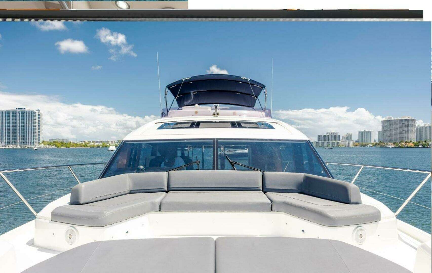 2017 Princess S65 - Image 30