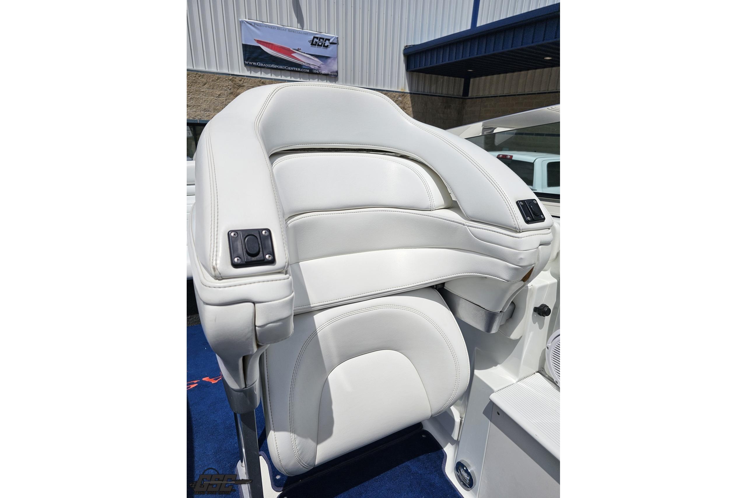 White leather seat on a 2002 Formula 382 FASTech boat, showcasing luxury and comfort.