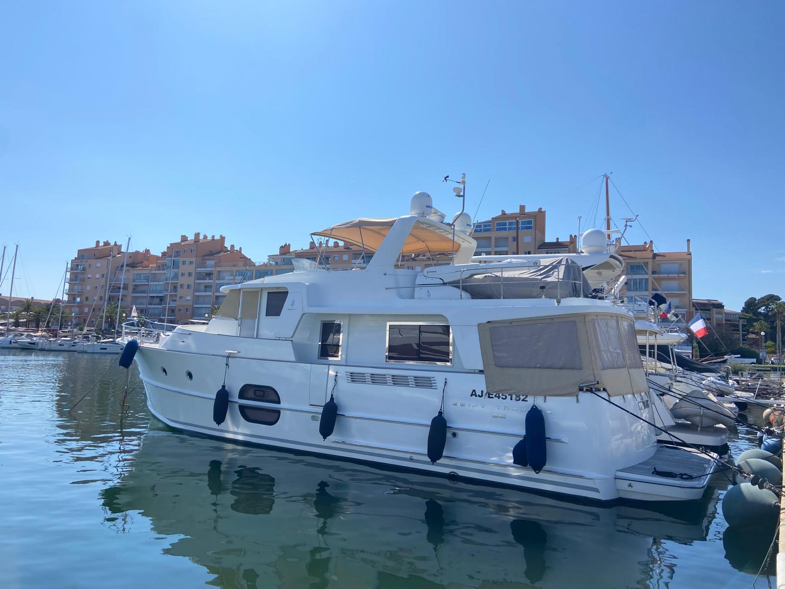 2011 Beneteau Swift Trawler 52