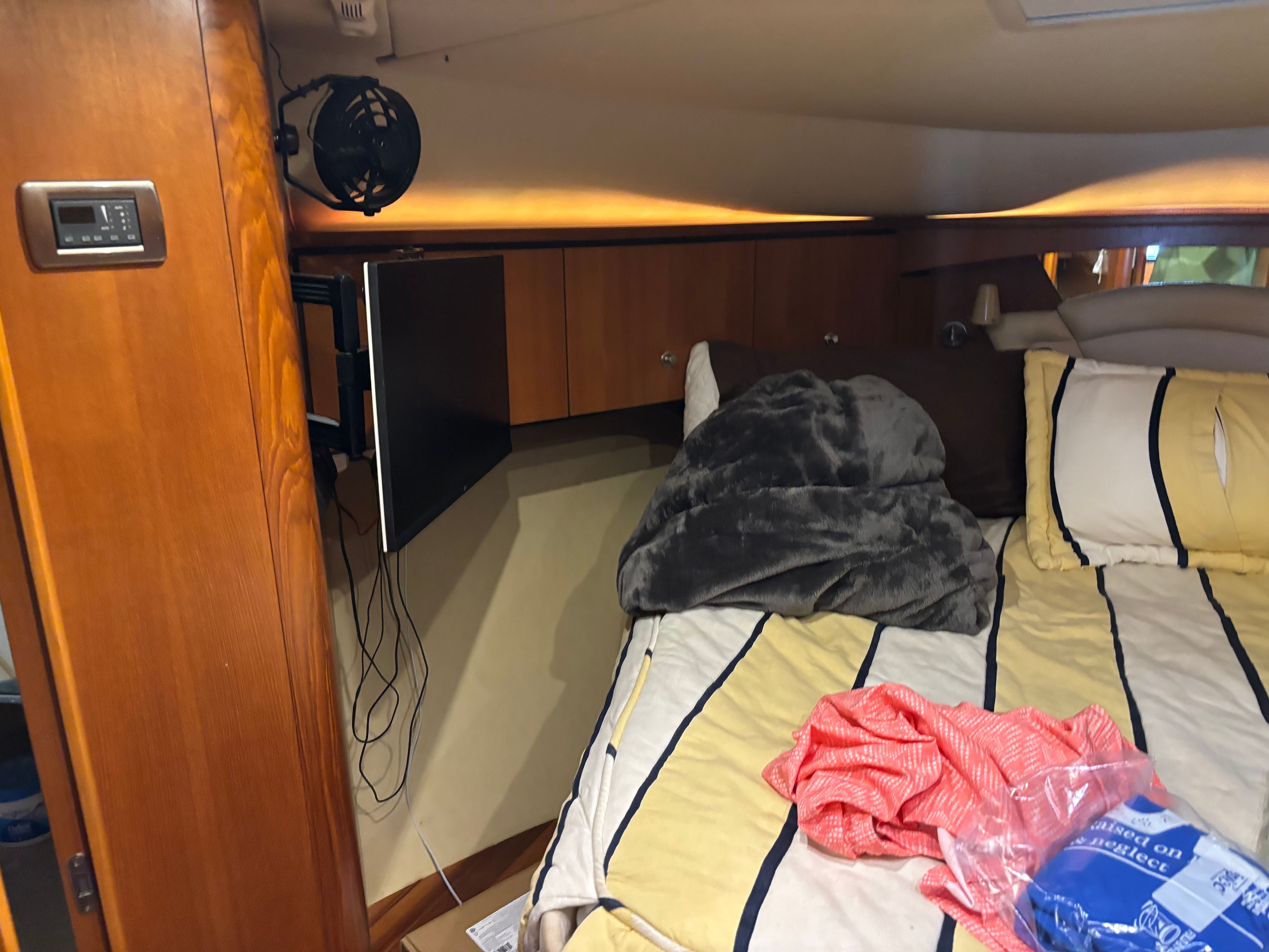2006 Tiara Yachts 4400 Sovran - 11