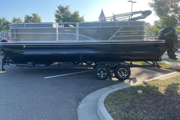 2024 Ranger Reata 223C