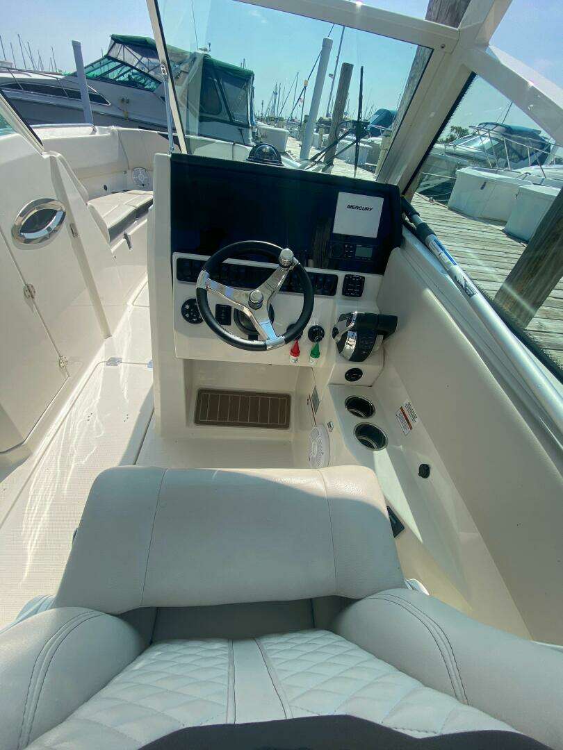 2022 Sailfish 276 Dual Console - Image 4