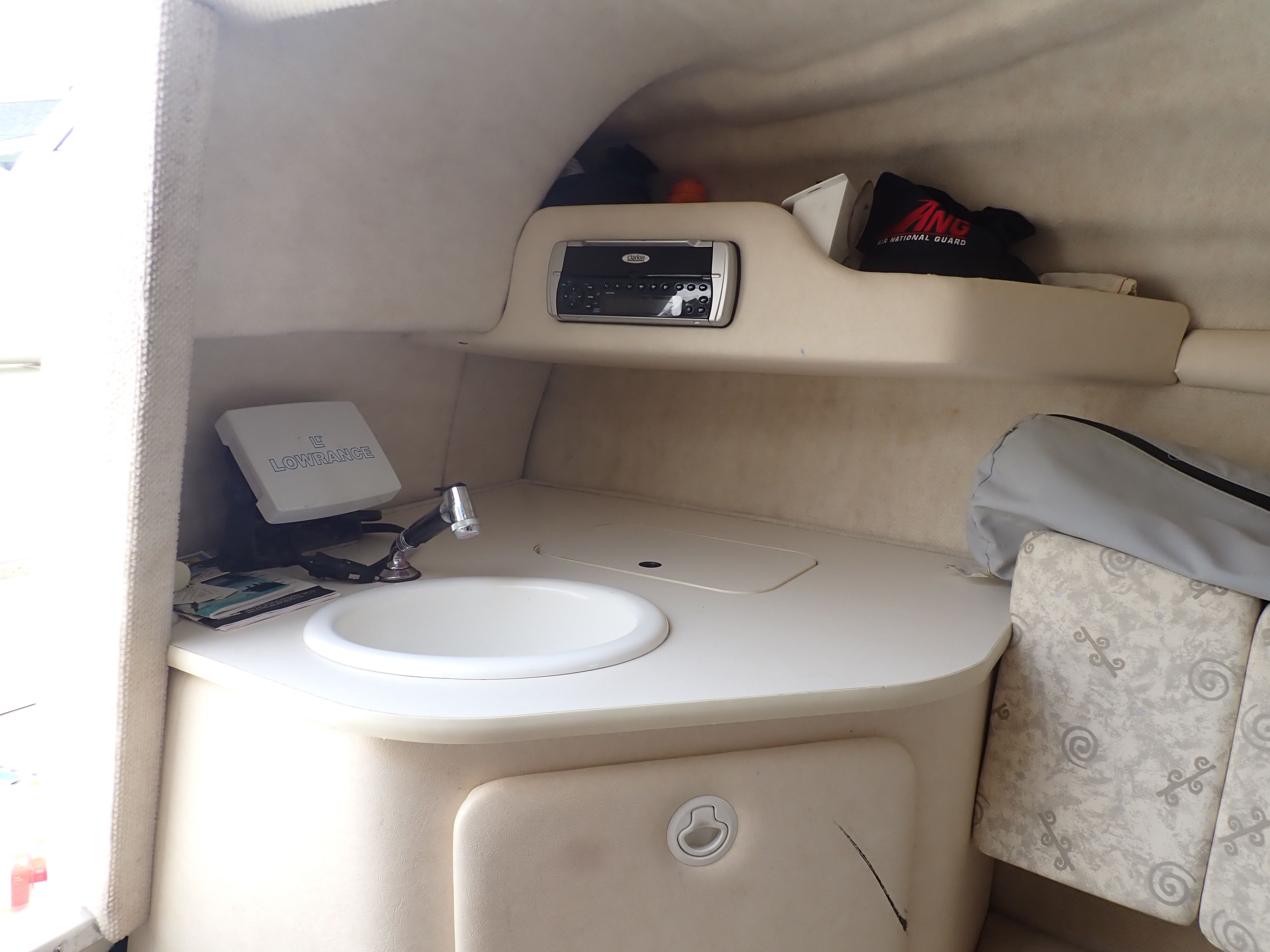 2002 Sea Ray 225 Weekender - 3
