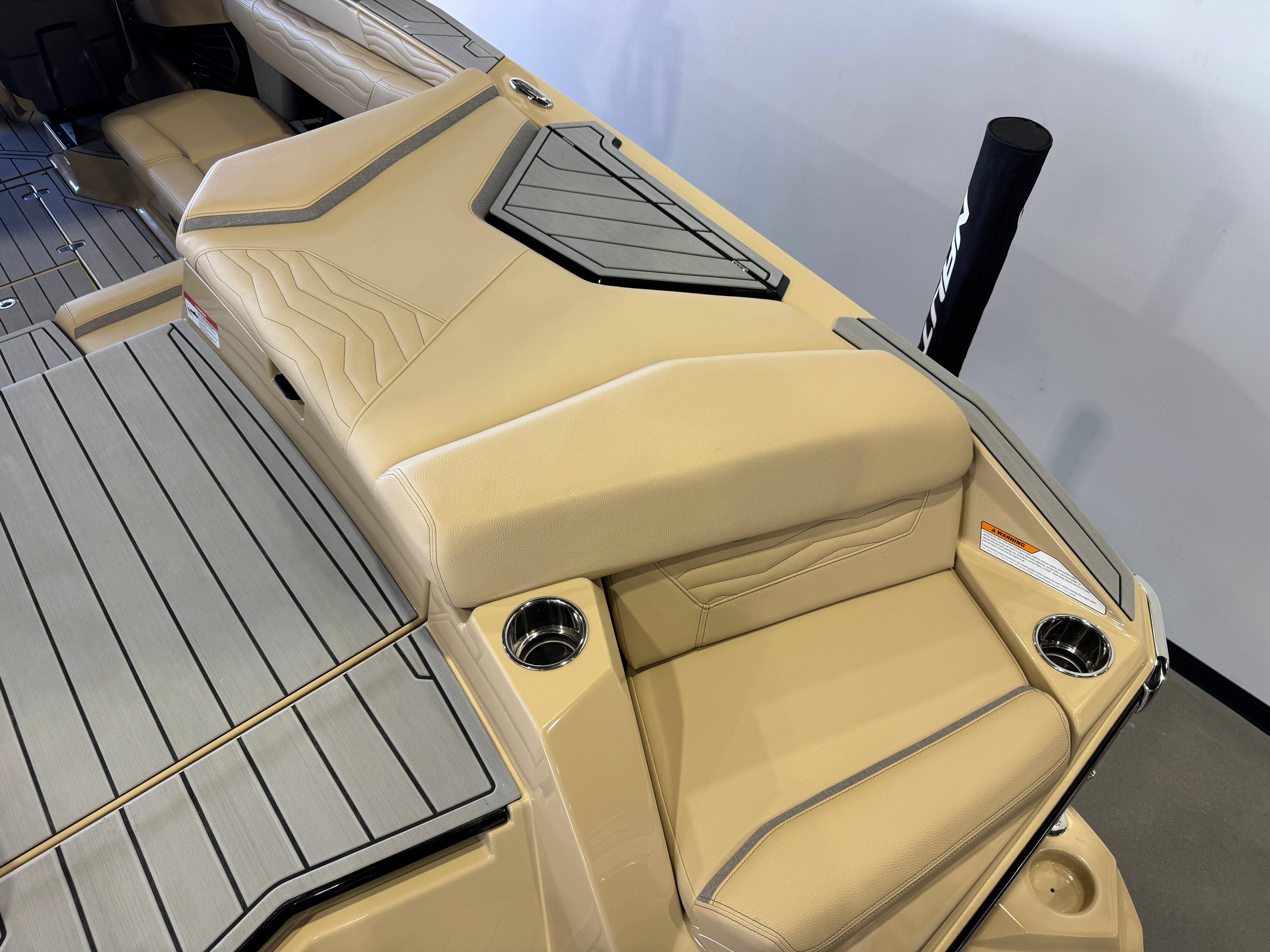 2025 Nautique Super Air Nautique G23 - 10