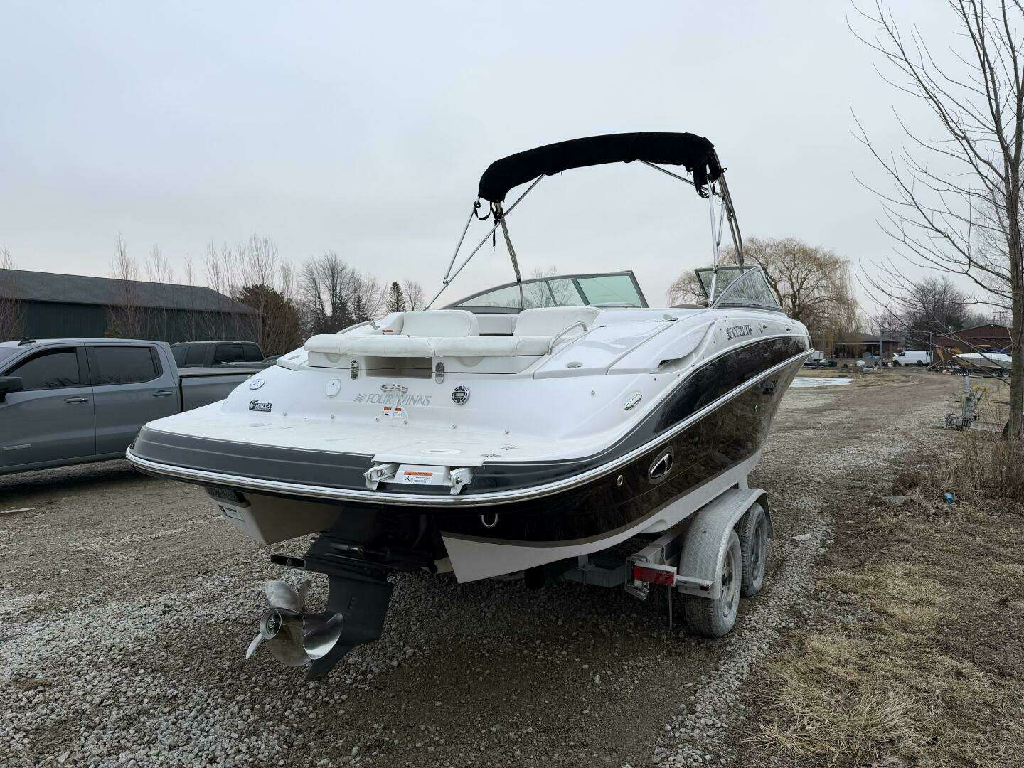 2005 Four Winns 250 Horizon - Image 6