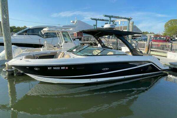 2021 Sea Ray 280SLX
