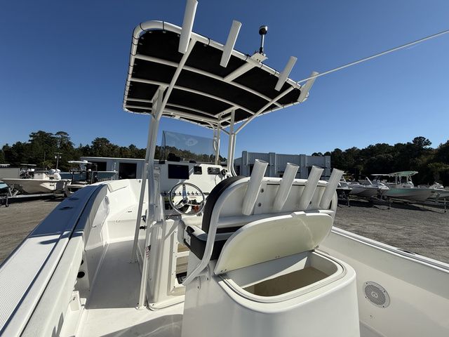 2023 Clearwater 2300 Center Console - 12