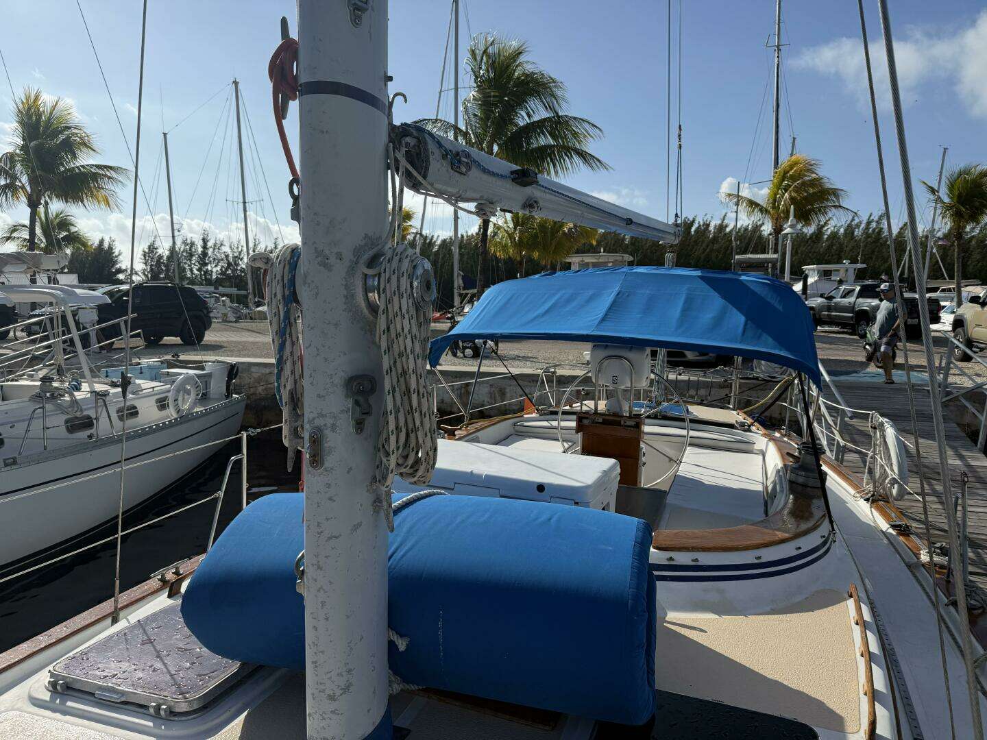 1985 Endeavour 42 - Image 74