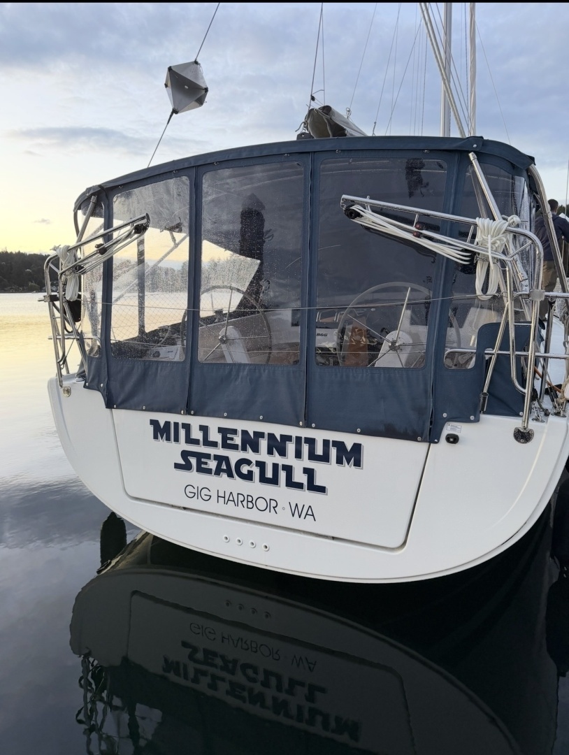 2022 Hanse 418 - Image 6