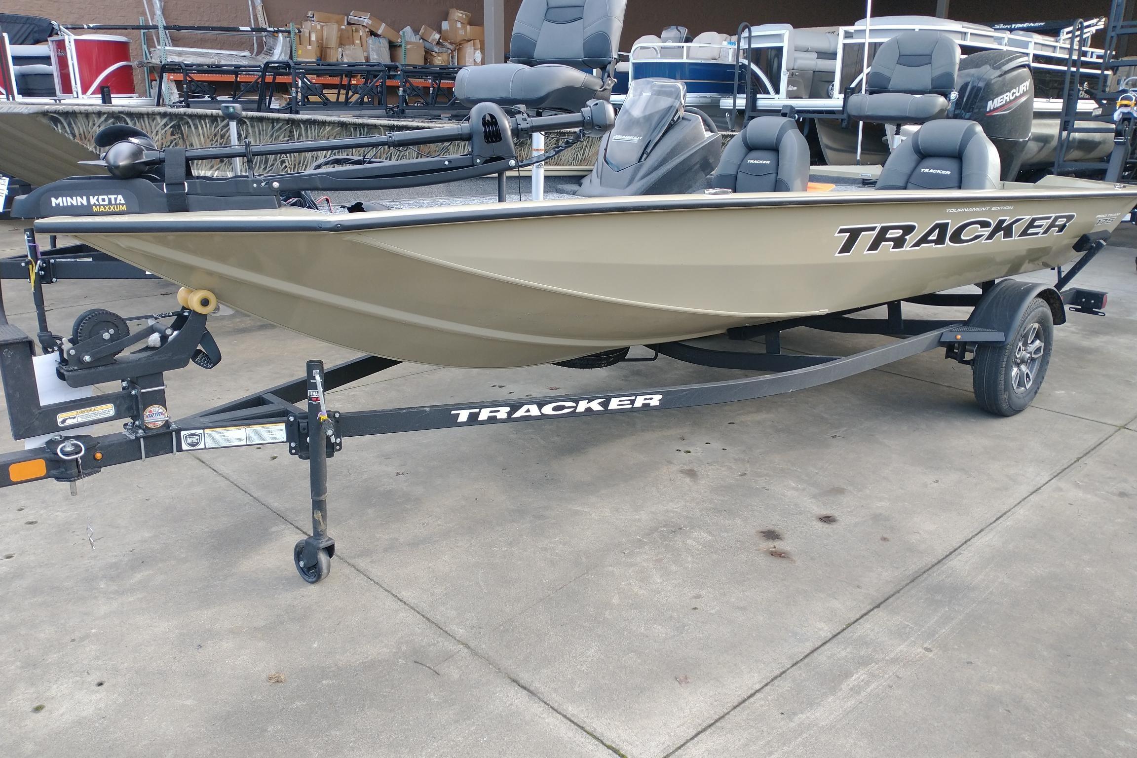 2026 Tracker Pro Team 175