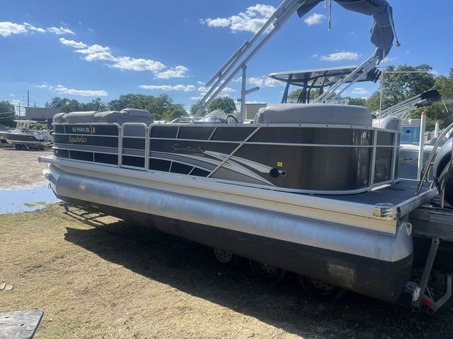 2018 Godfrey Marine SW 2386 MT