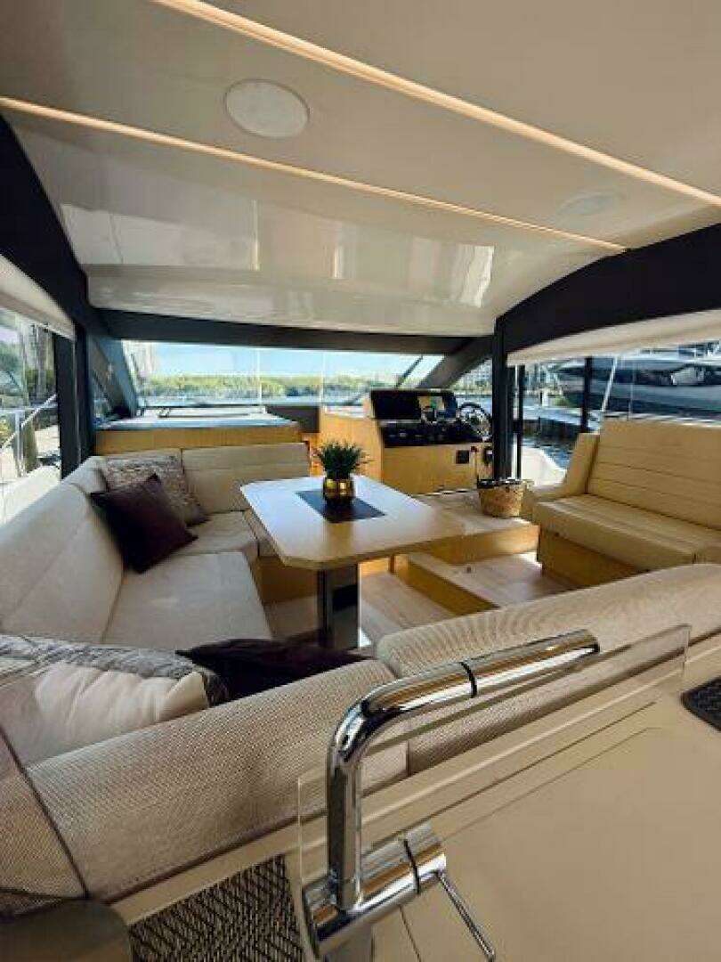 2019 Sealine F430 - Image 37