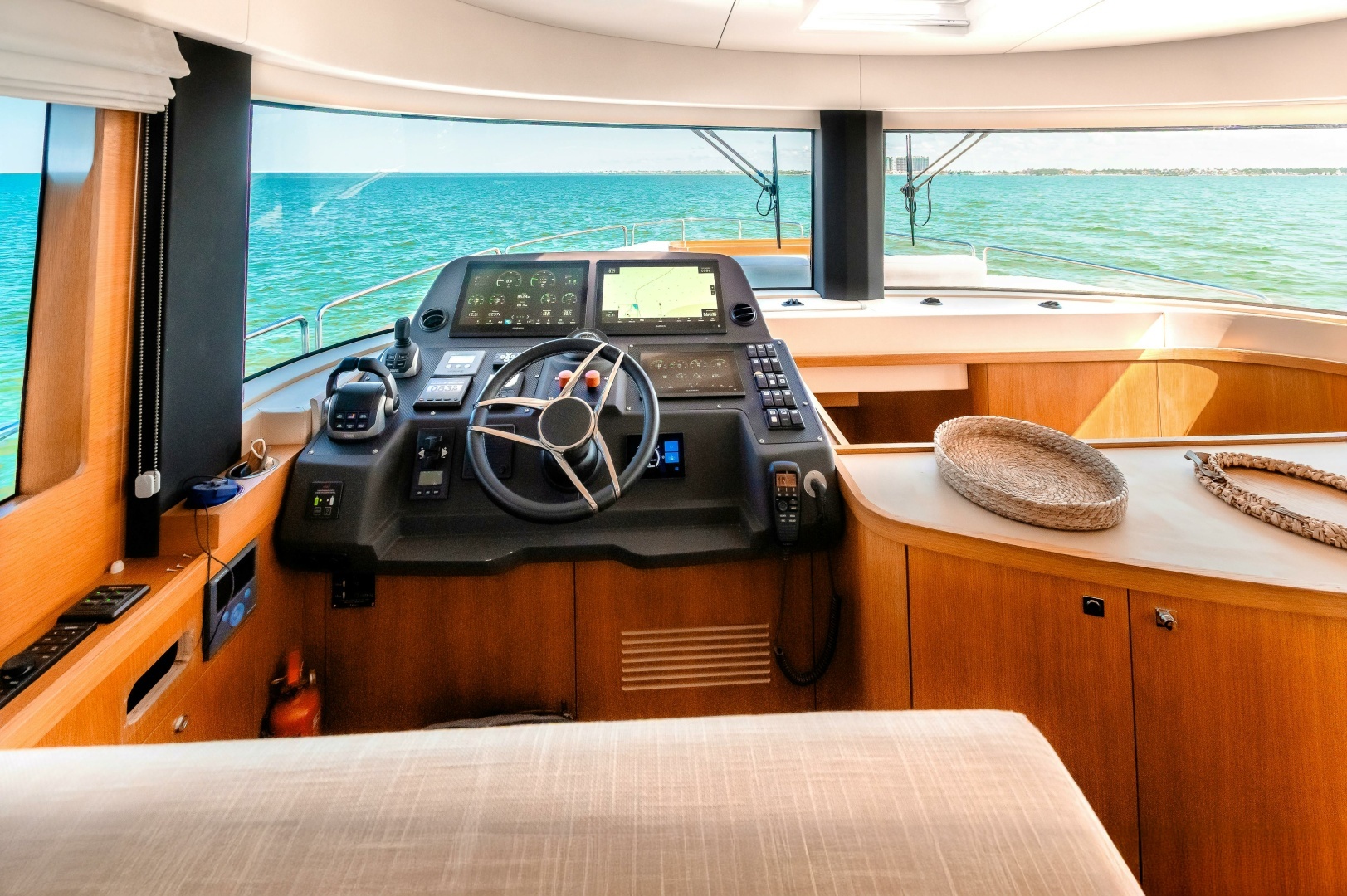 2023 Sirena Yachts — - Image 20