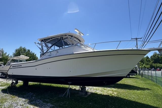 2008 Grady-White Express 330