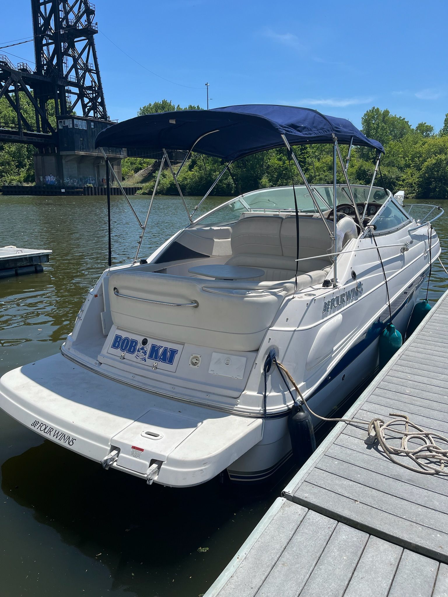 2002 Four Winns 248 Vista - 7