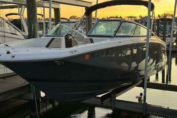 2016 Regal 23 OBX