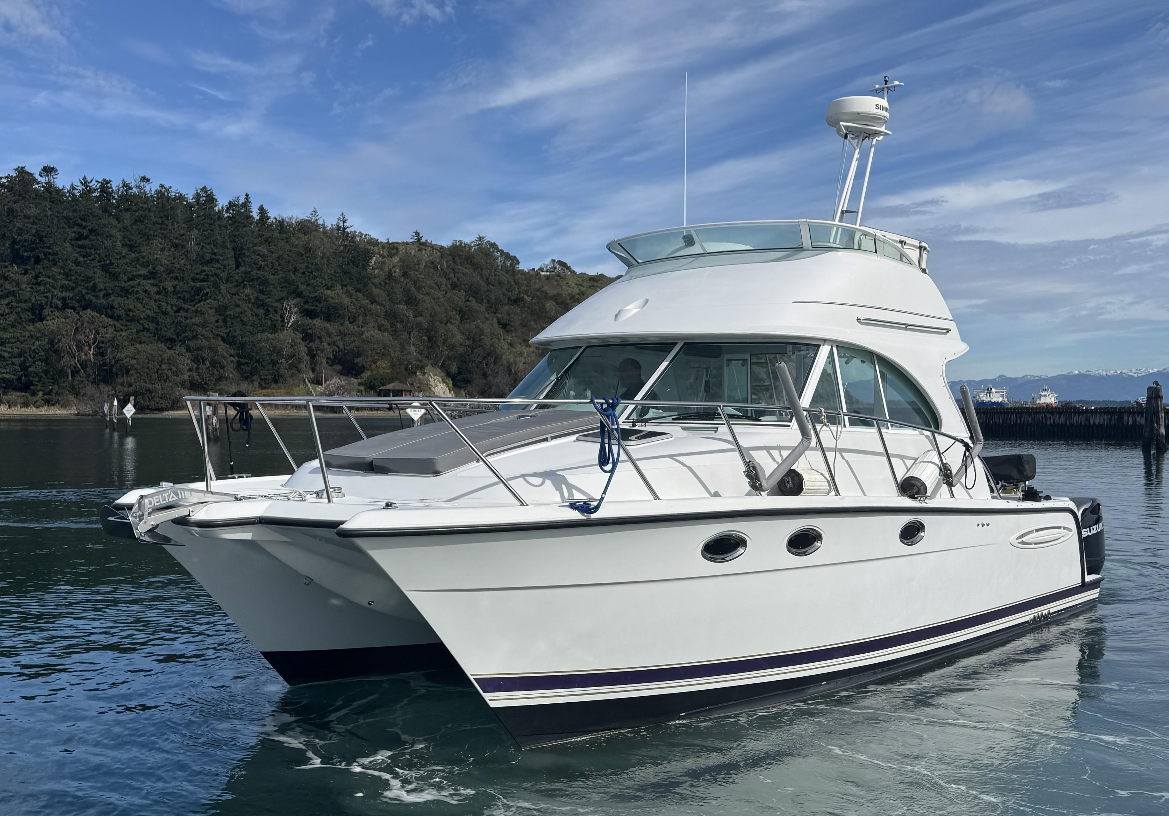 2005 Glacier Bay 3490 Ocean Runner