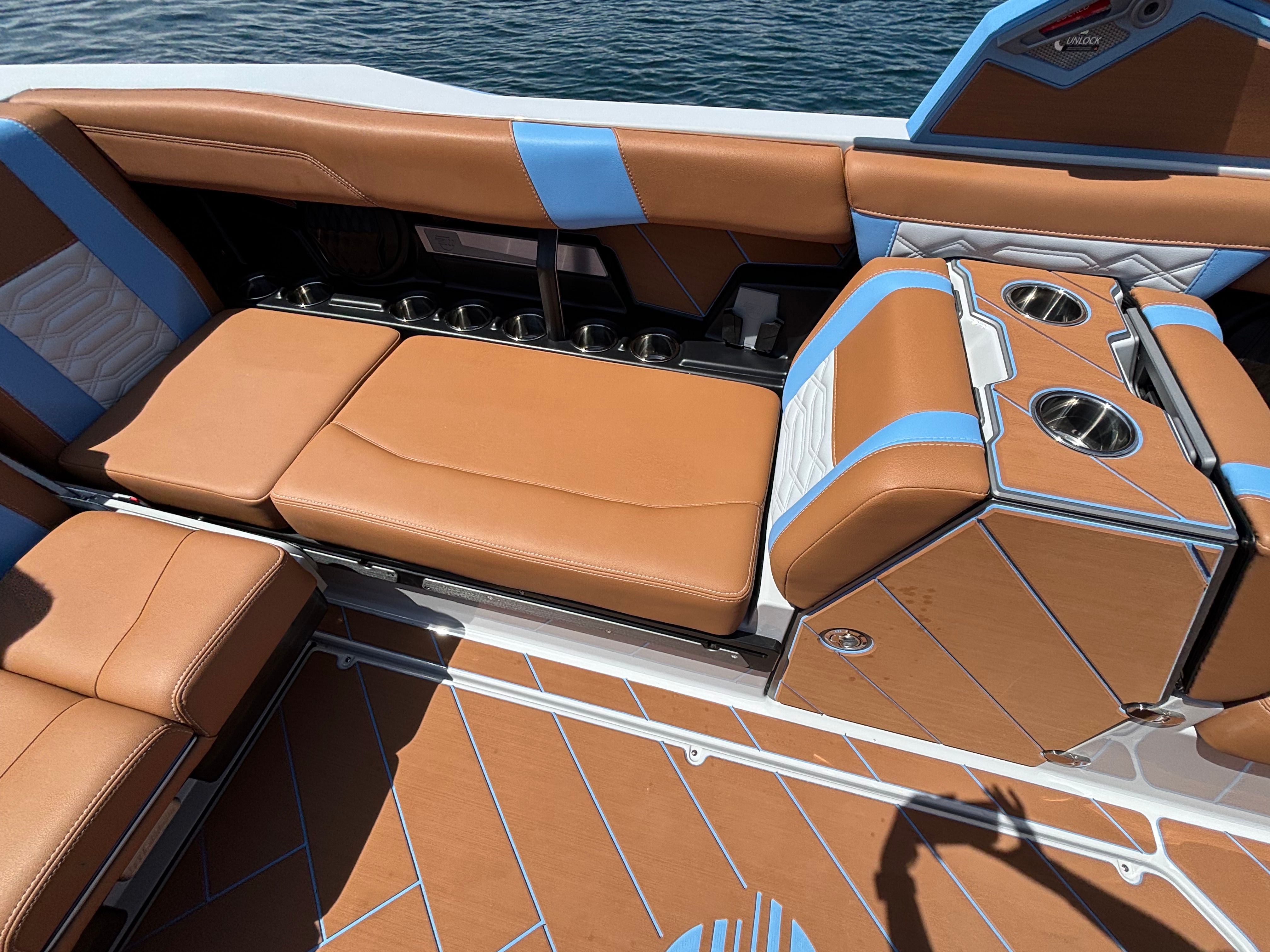2026 Malibu 26 LSV - 11