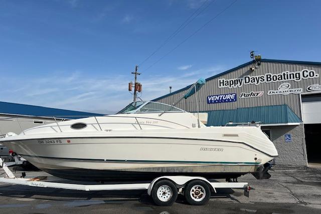1996 Rinker Fiesta Vee 265