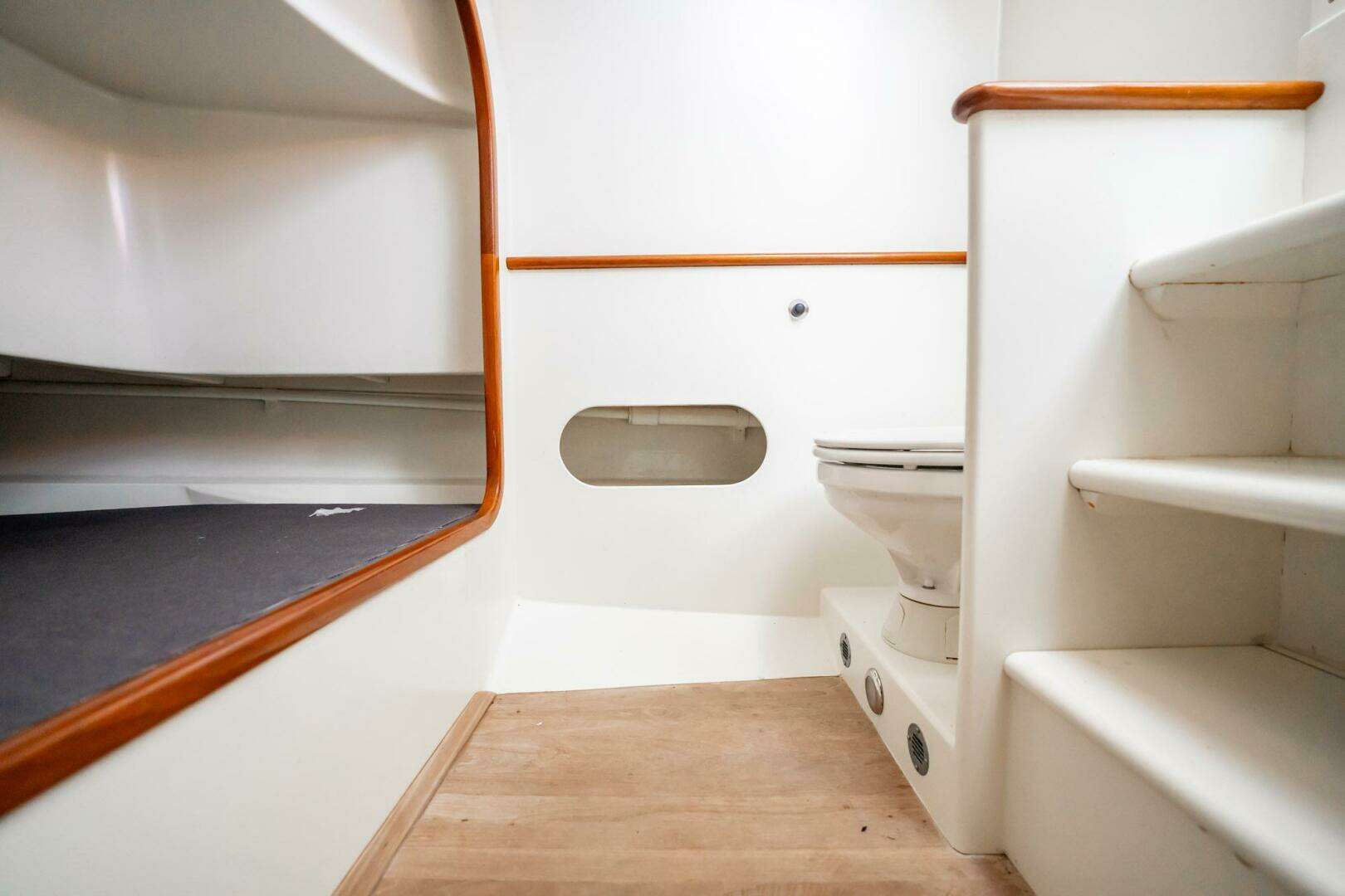 2003 Gamefisherman 34 Express - Image 14