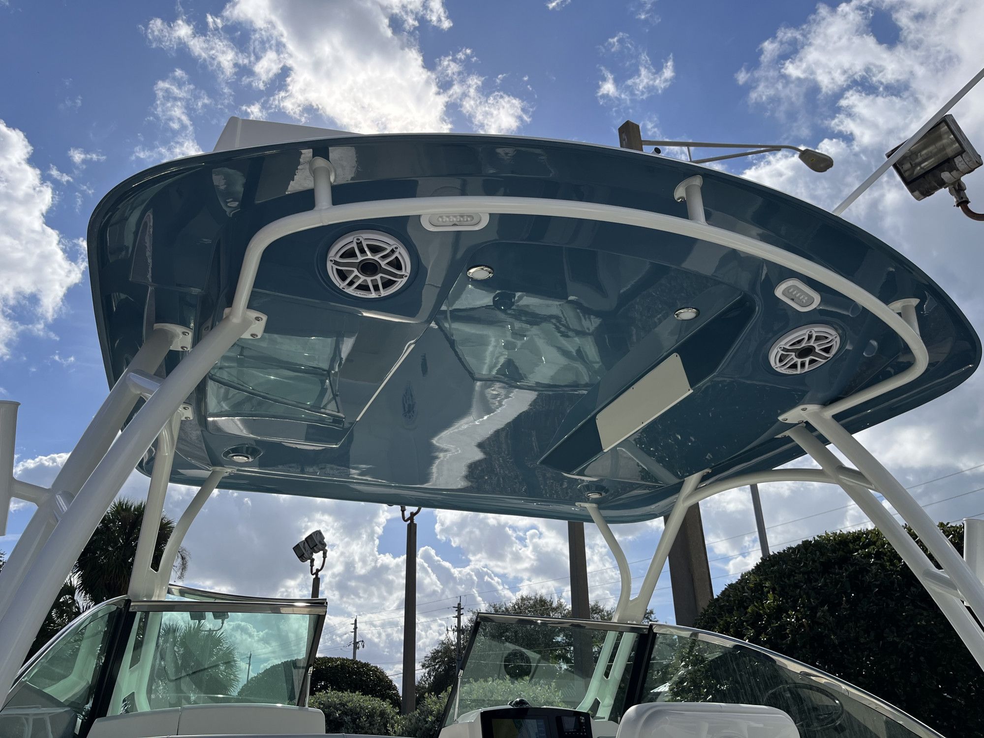2026 Cobia 280 Dual Console - 44