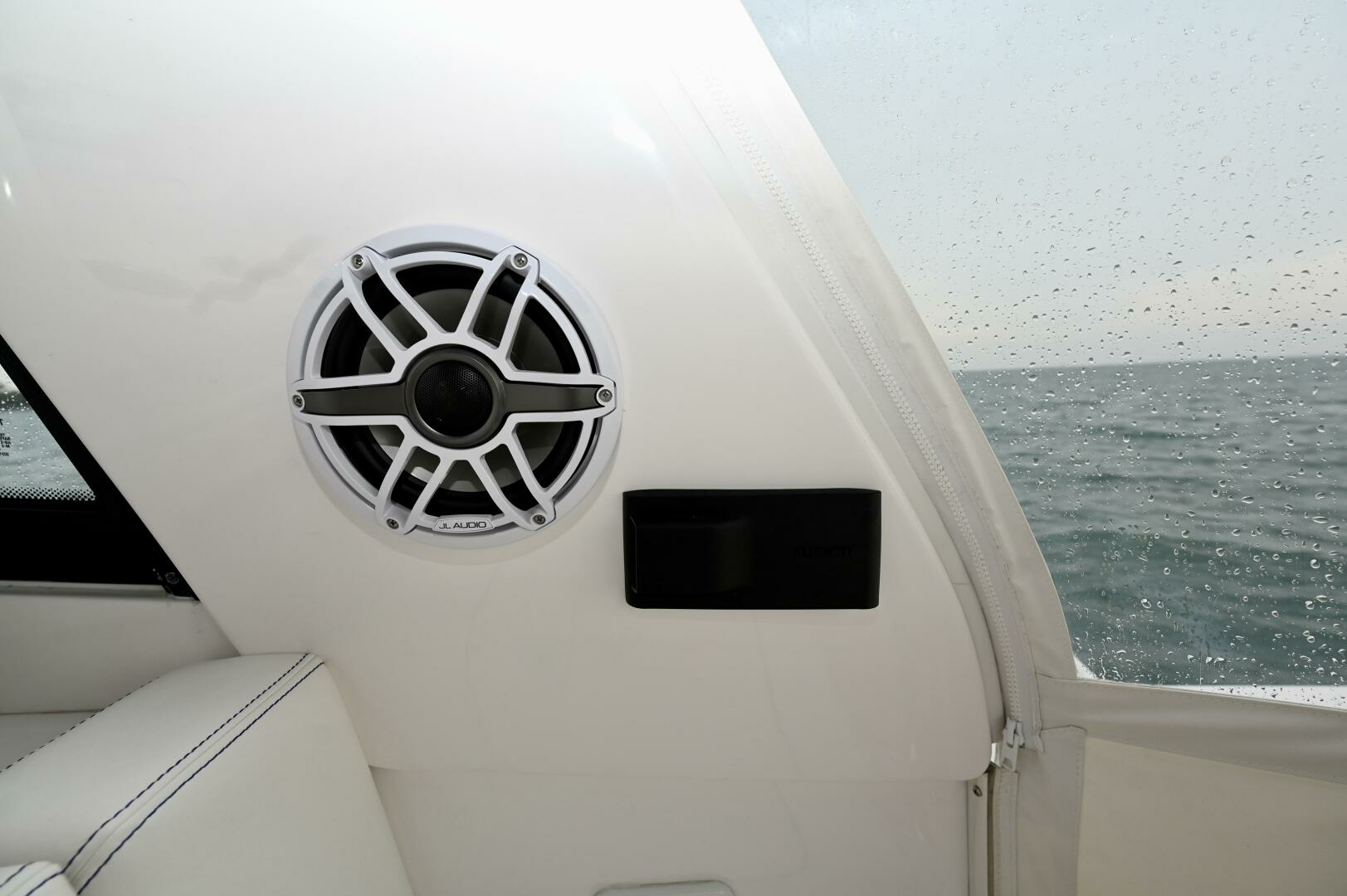 2021 Intrepid 438 Evolution - Image 17